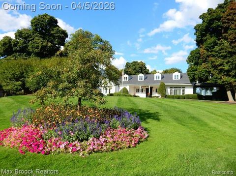 Tiny photo for 42160 Woodward Avenue #42, Bloomfield Hills City, MI 48304 (MLS # 20261019720)