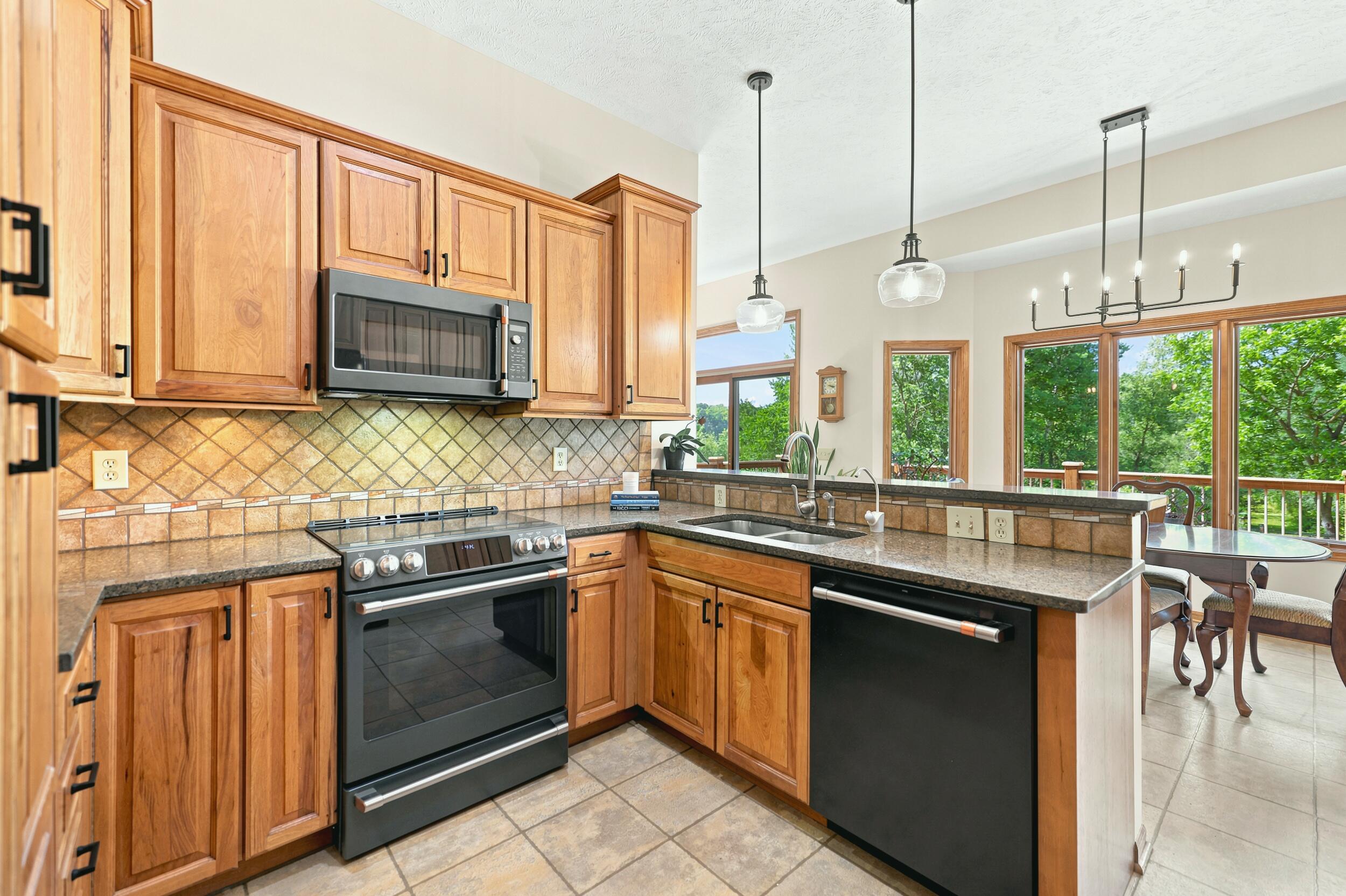 3025 Tillie Run NE
