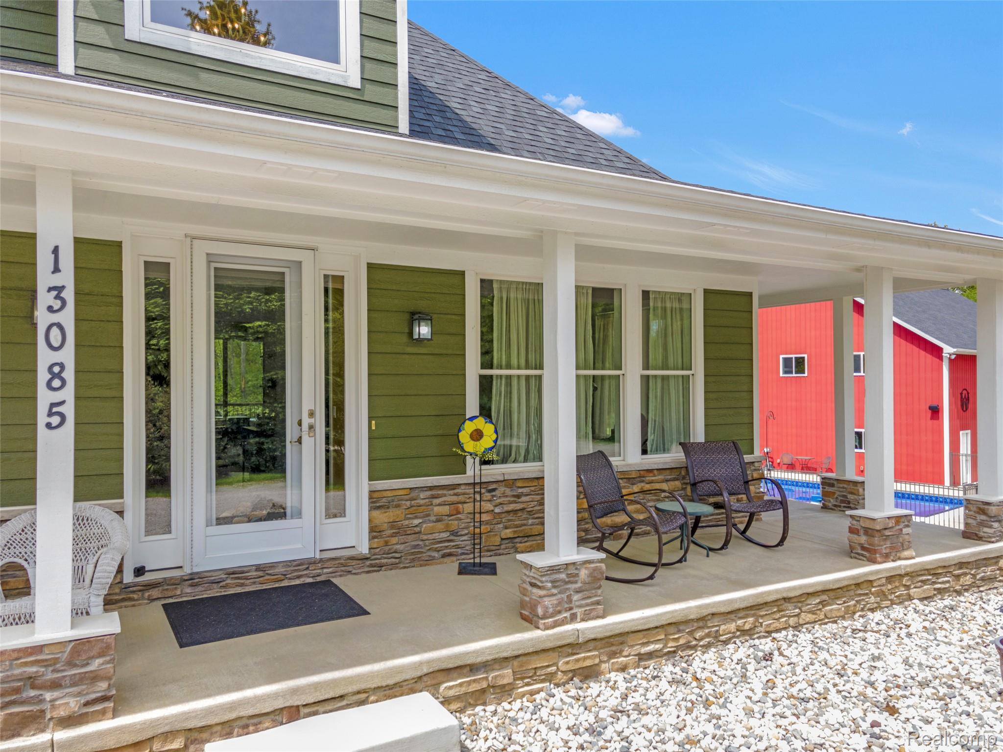 13085 Rohn Road