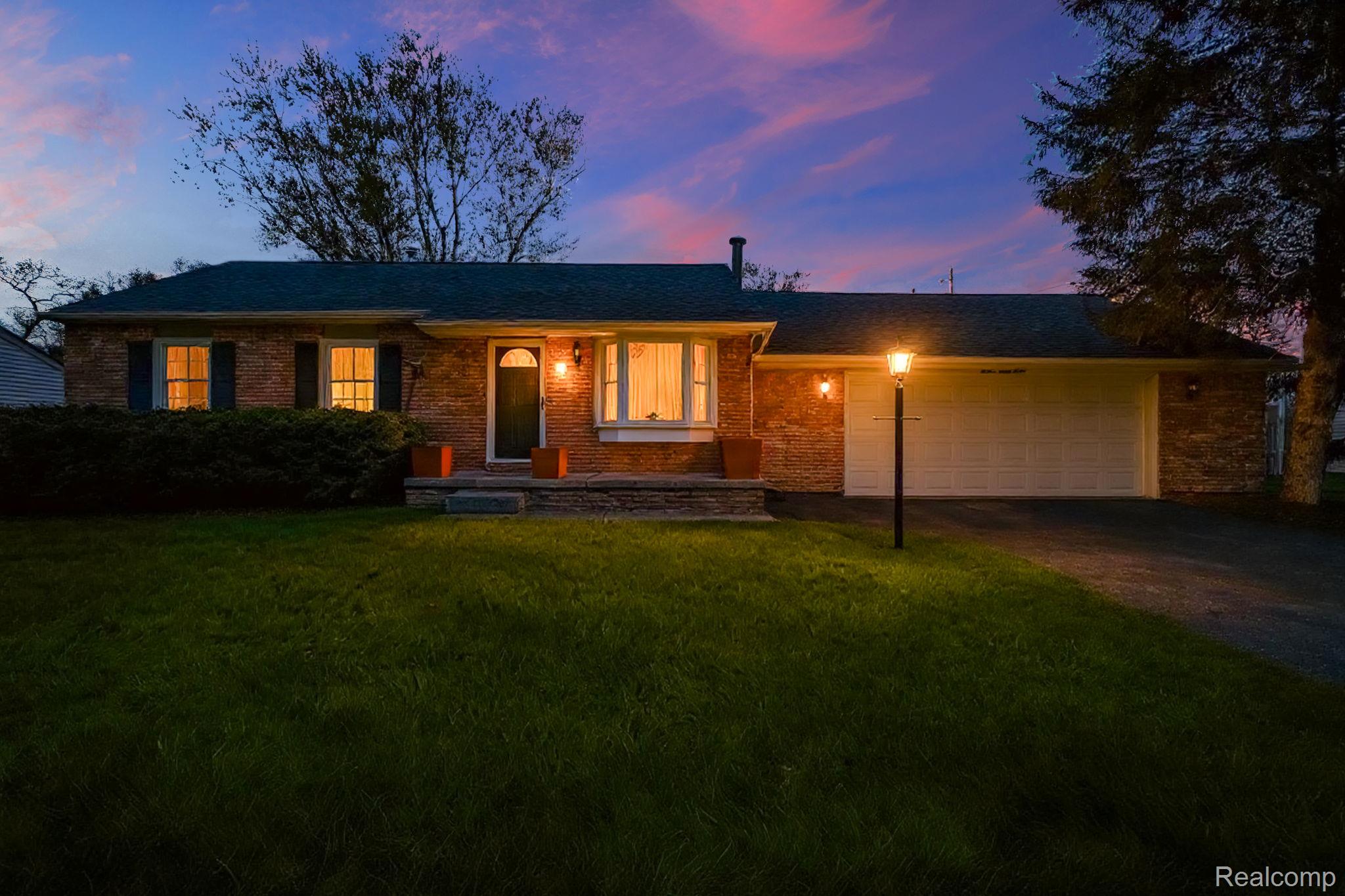 1228 Amarillo Street