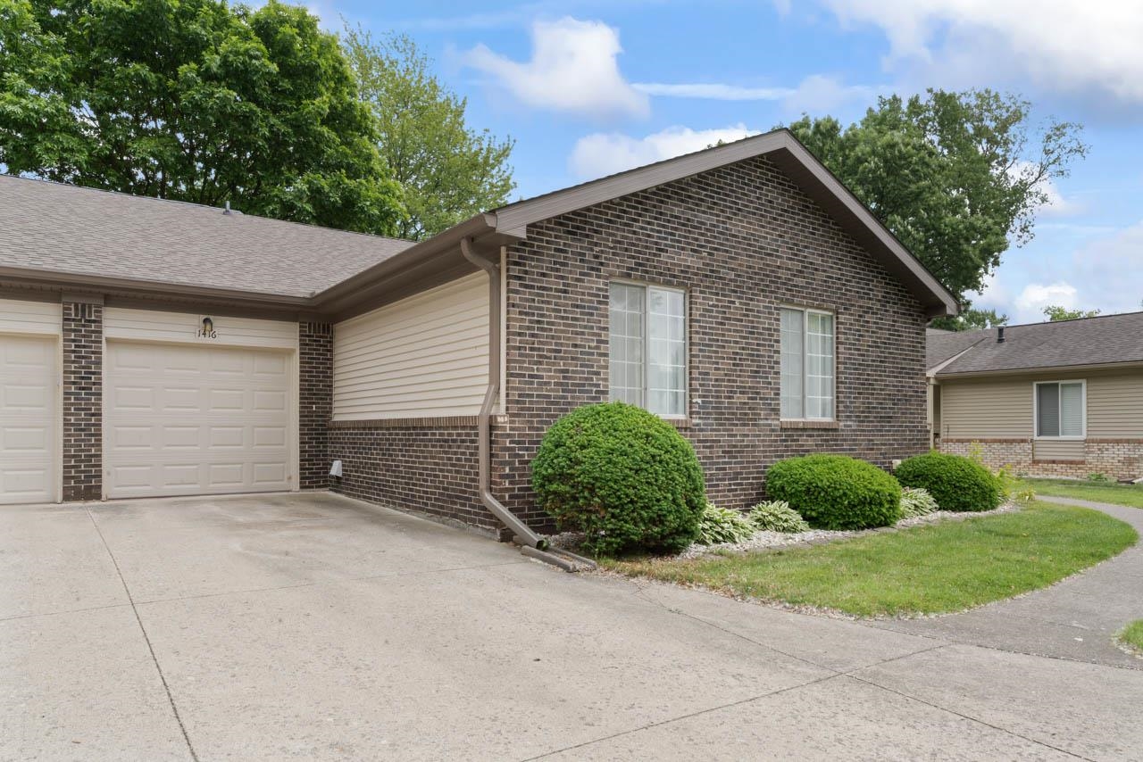 1416 Leisure Drive