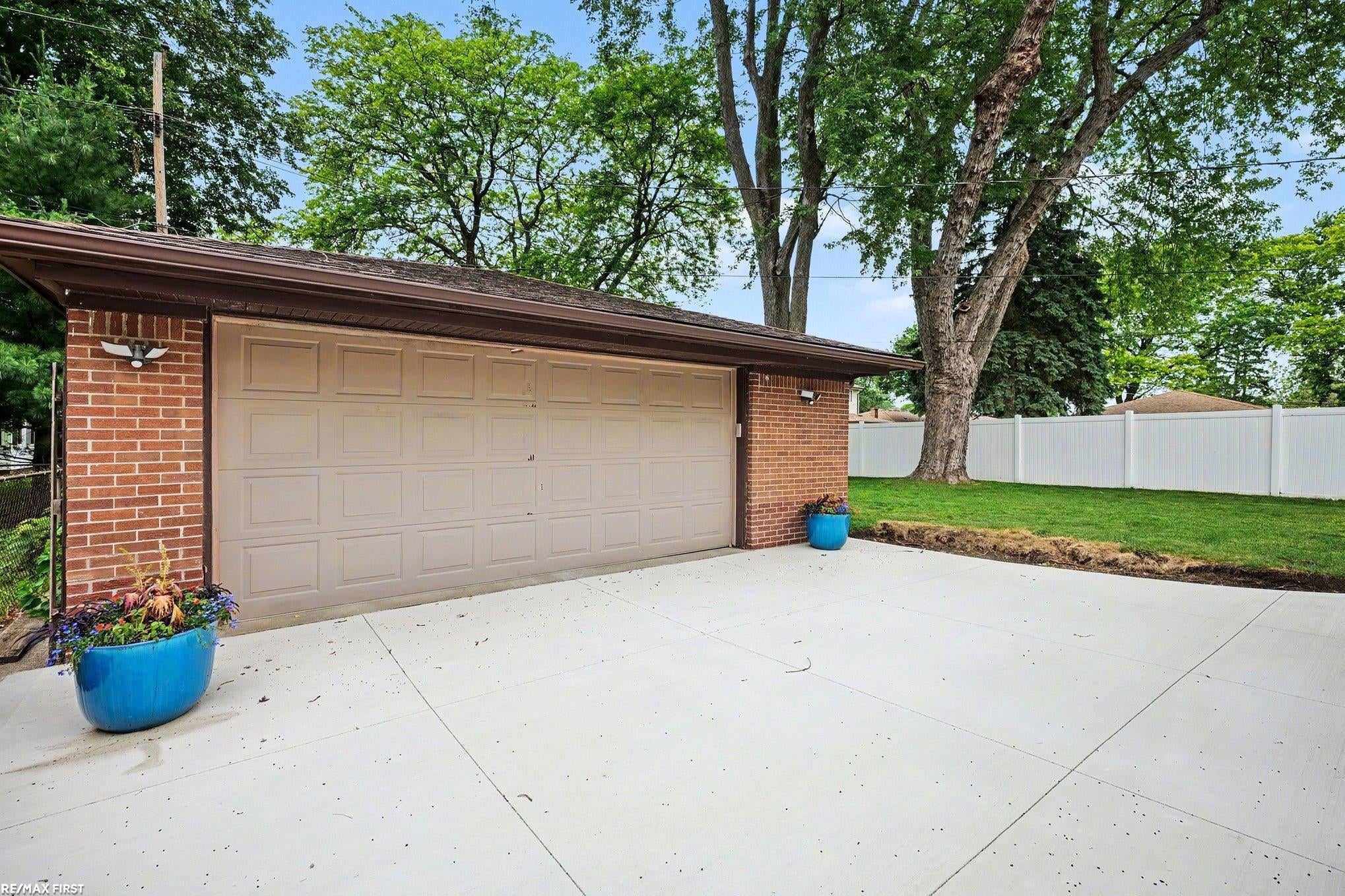 29819 Bonnie Drive