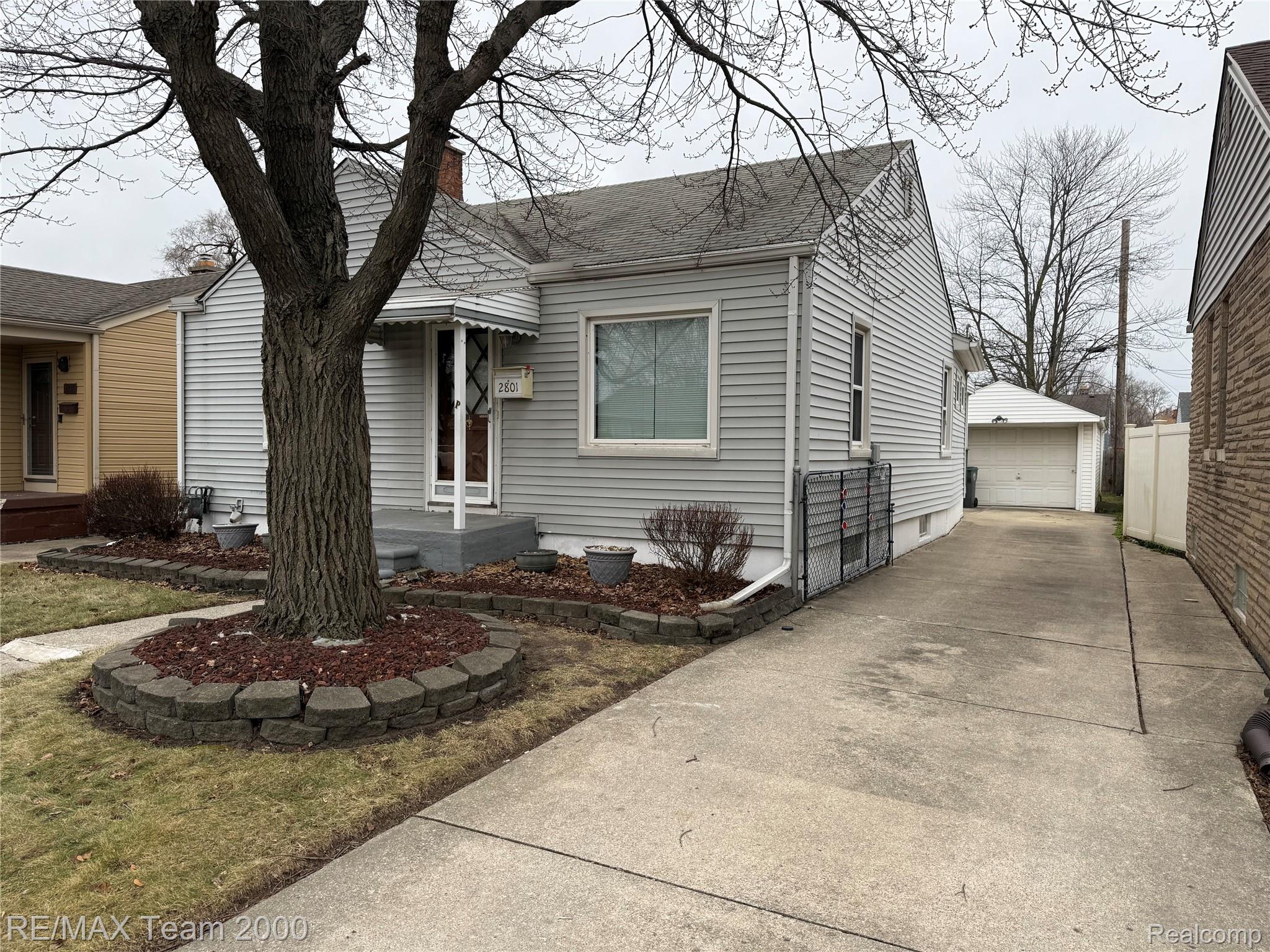 2801 Margaret Street
