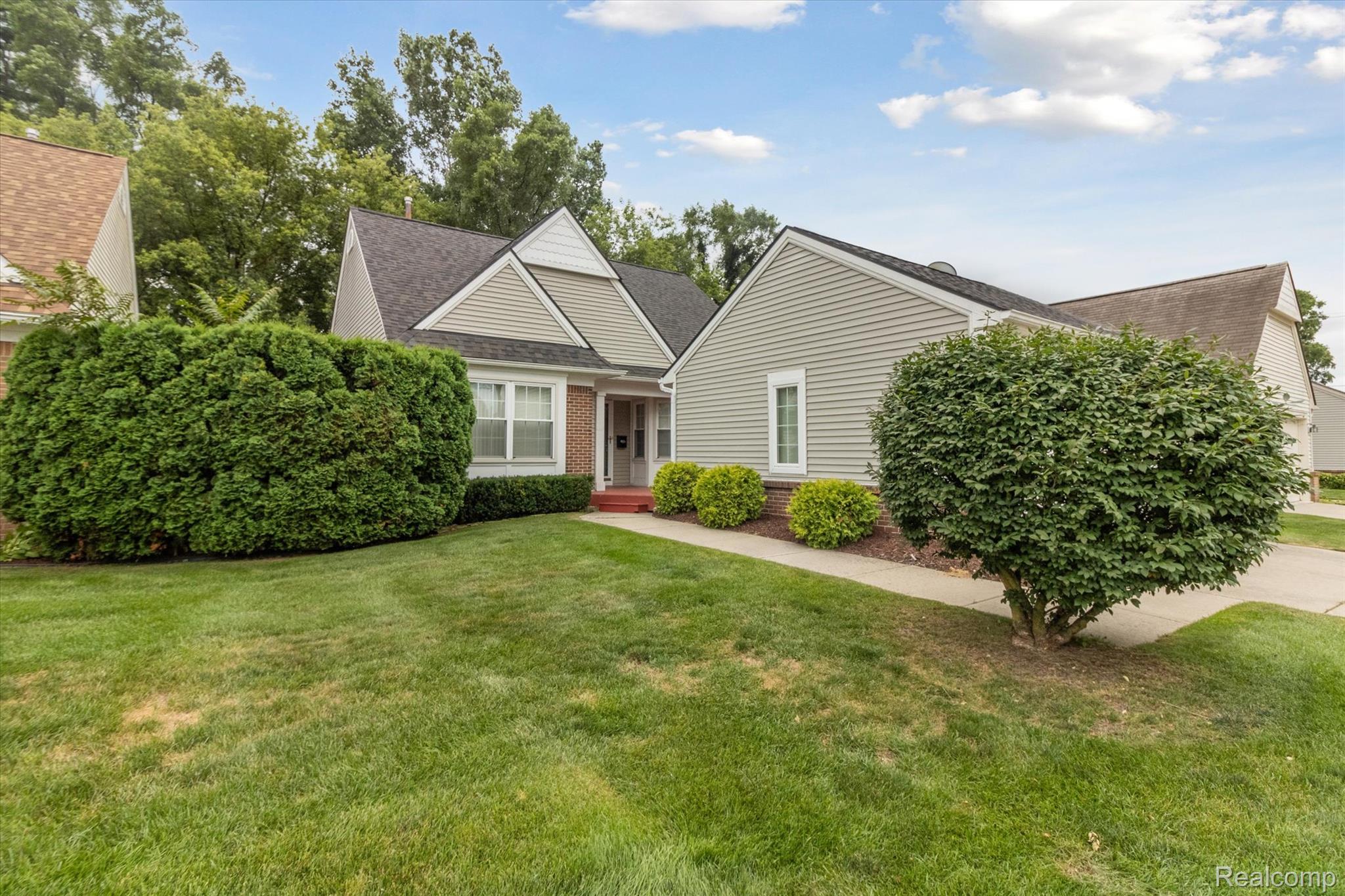 34871 Poplar Lane