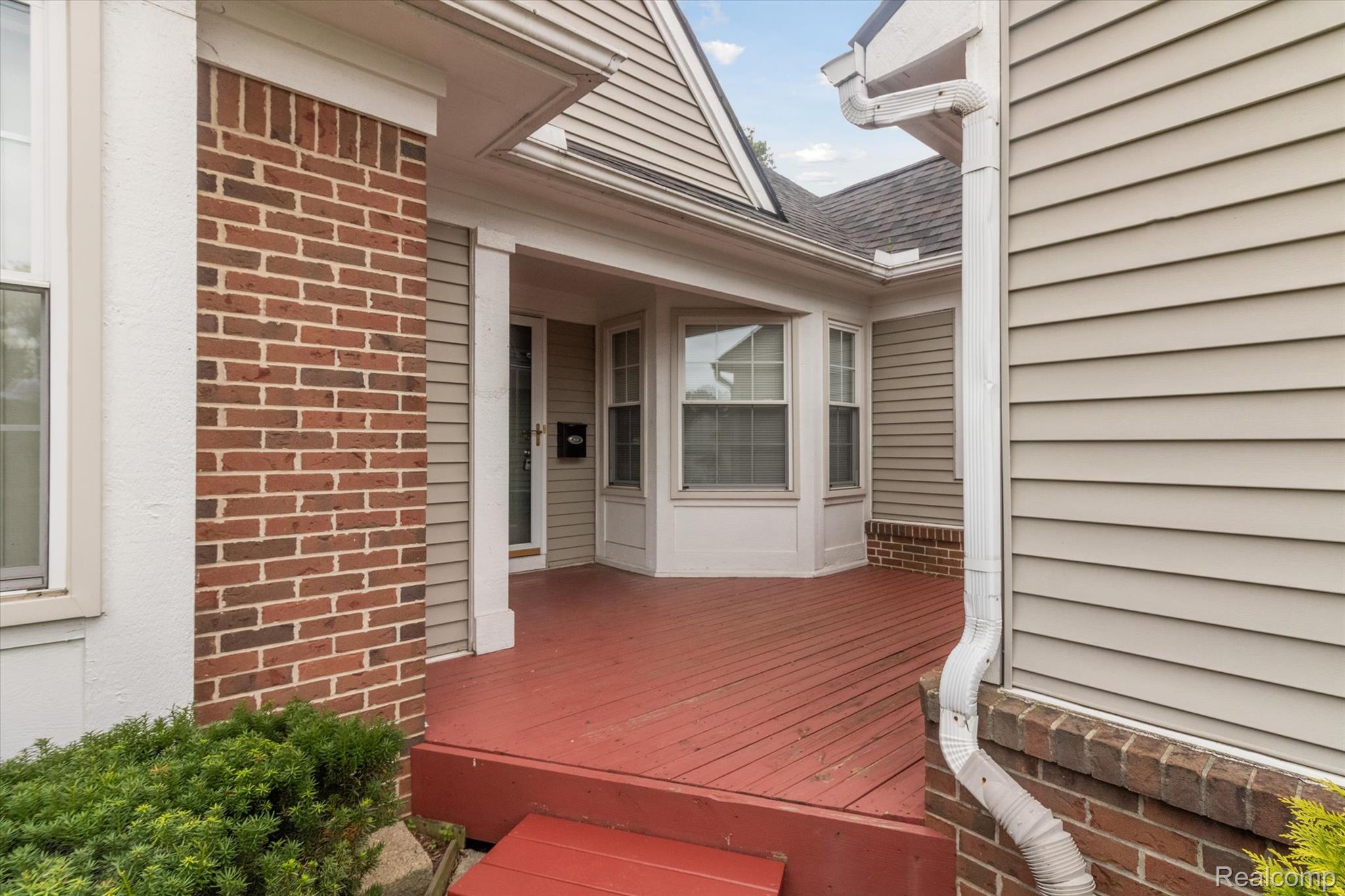 34871 Poplar Lane