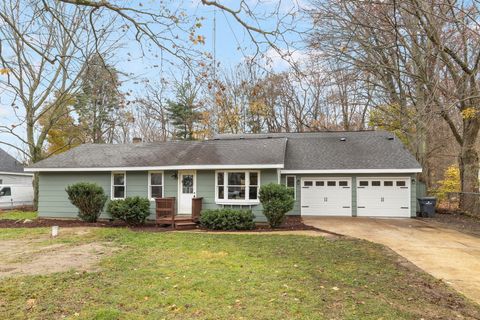 91760 Pitcher Drive Keeler Township MI 49022