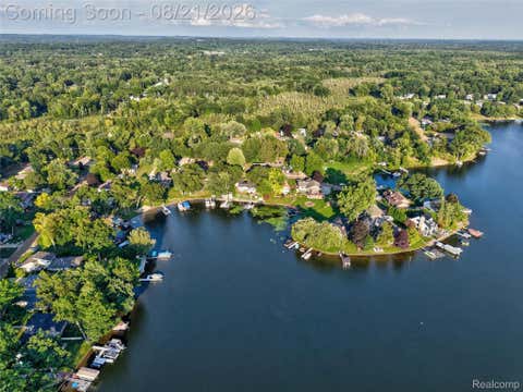 Tiny photo for 6220 Wertz, Springfield Charter Township, MI 48350 (MLS # 20261066824)