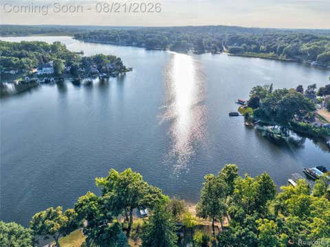 Tiny photo for 6220 Wertz, Springfield Charter Township, MI 48350 (MLS # 20261066824)