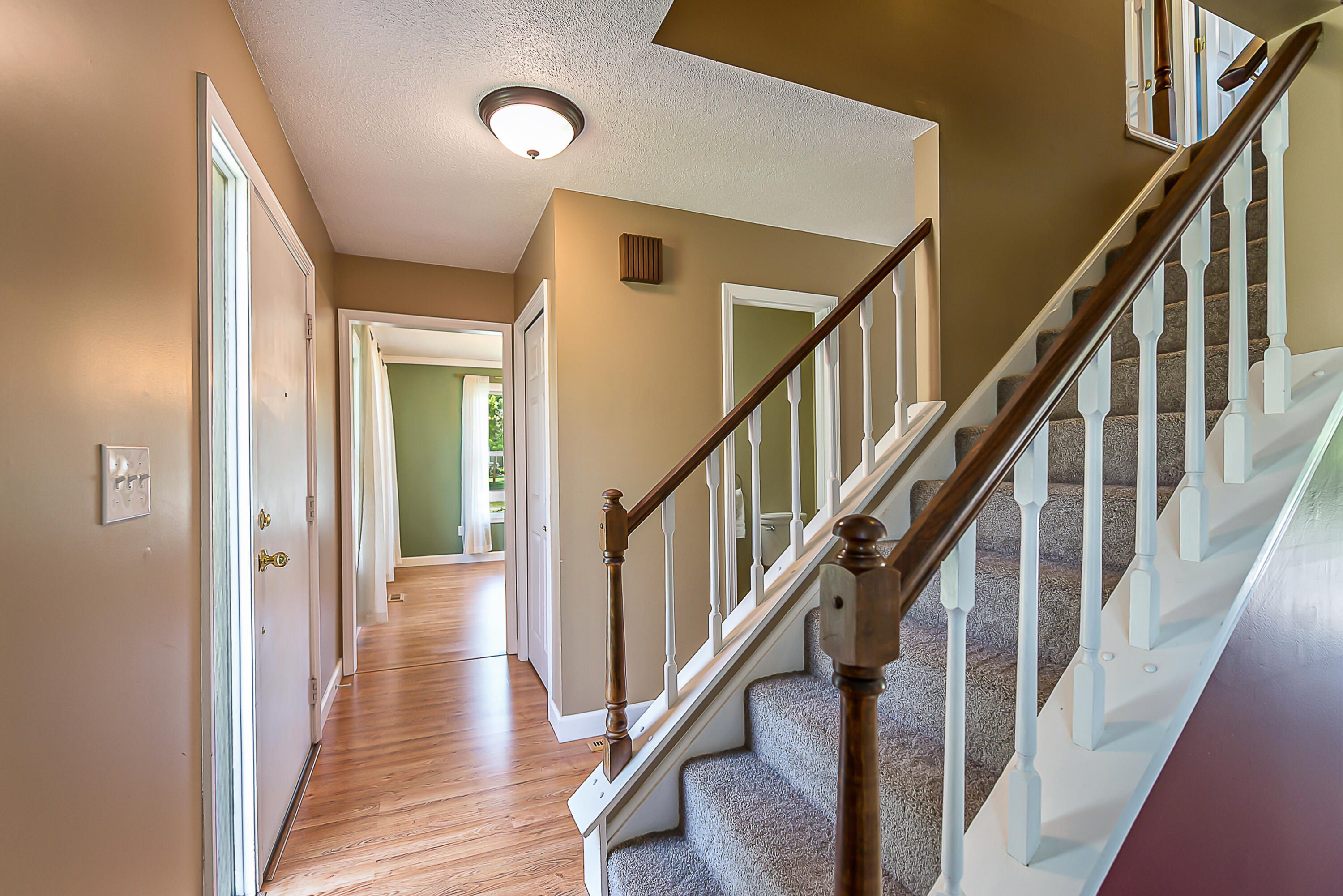 1196 Rathfon Circle