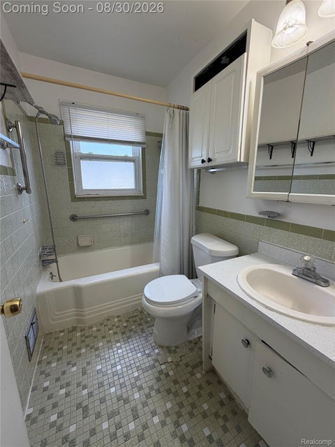 Tiny photo for 28302 Edward Street, Roseville City, MI 48066 (MLS # 20261063303)