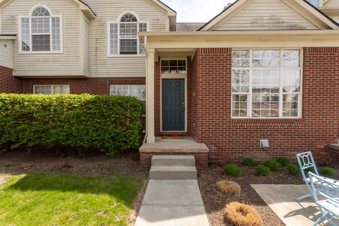 35202 EMMA Circle Commerce Charter Township Oakland MI 48390