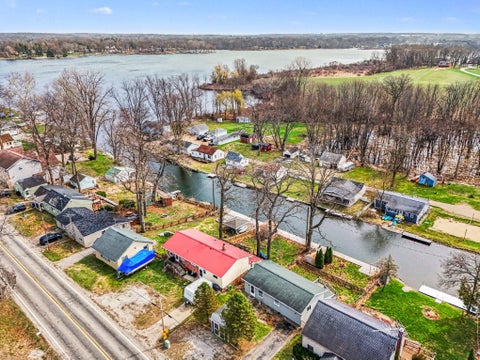 Tiny photo for 573 River Road, Coldwater City, MI 49036 (MLS # 62026054479)