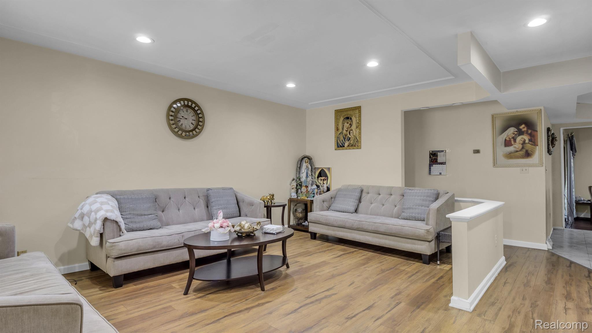 3355 MECKL Drive