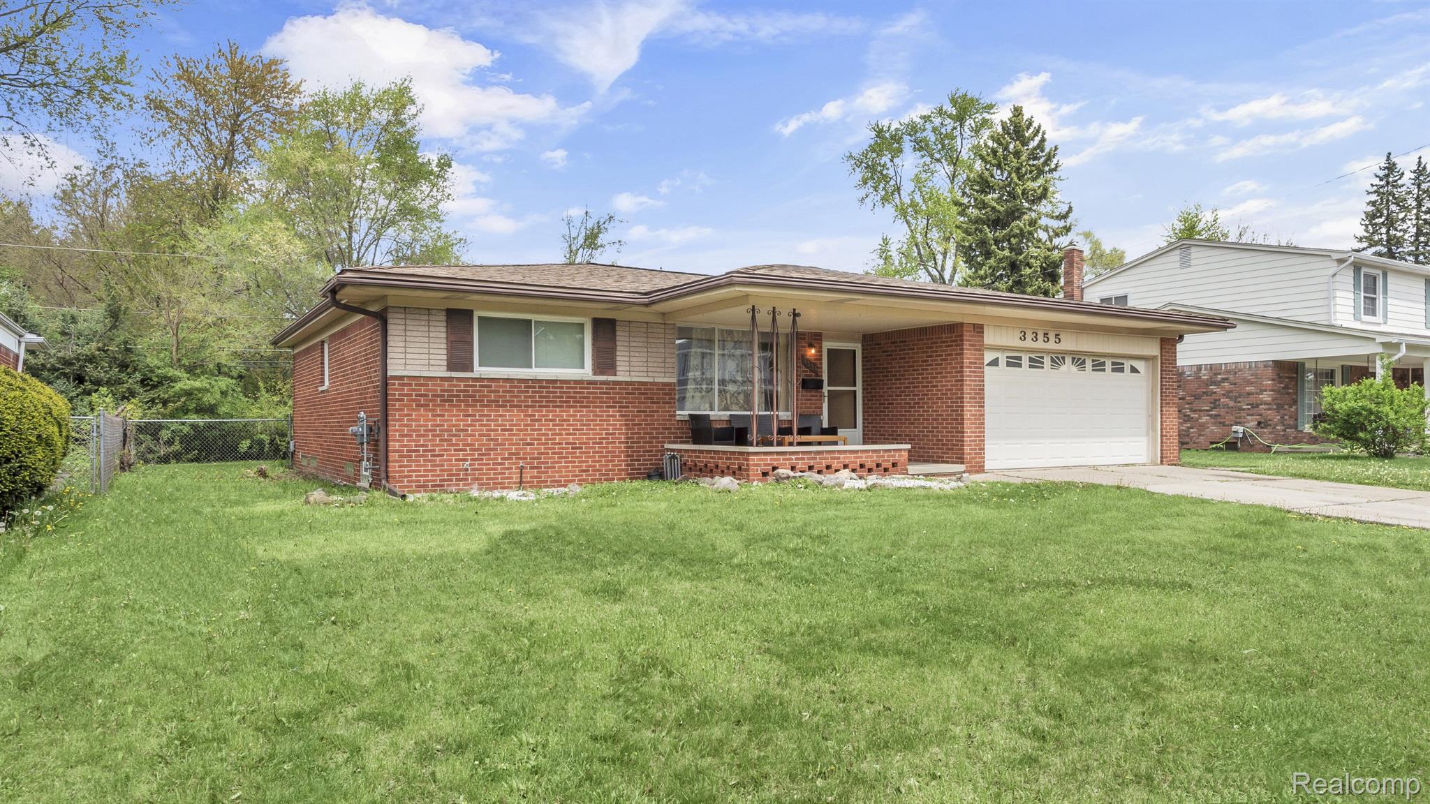 3355 MECKL Drive