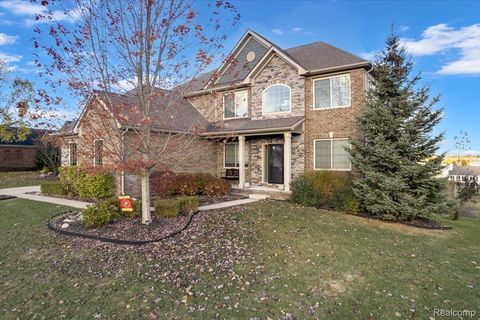 496 Overlook Drive Oxford Charter Township MI 48371