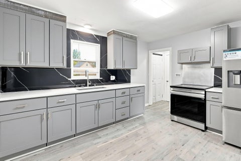 Tiny photo for 785 McGuigan Avenue, Benton Harbor City, MI 49022 (MLS # 69026045893)