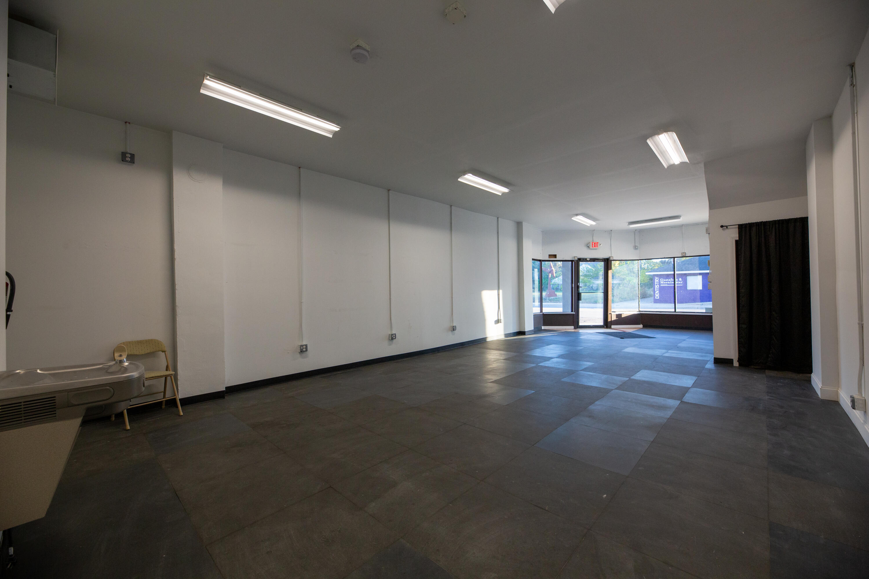 925 E 11 Mile Road Road