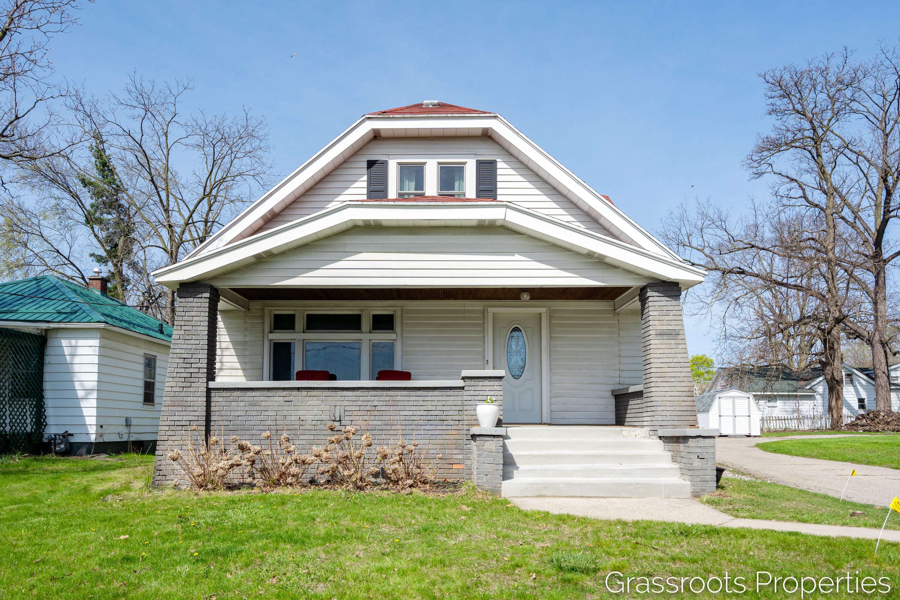 2405 Miller Avenue NW