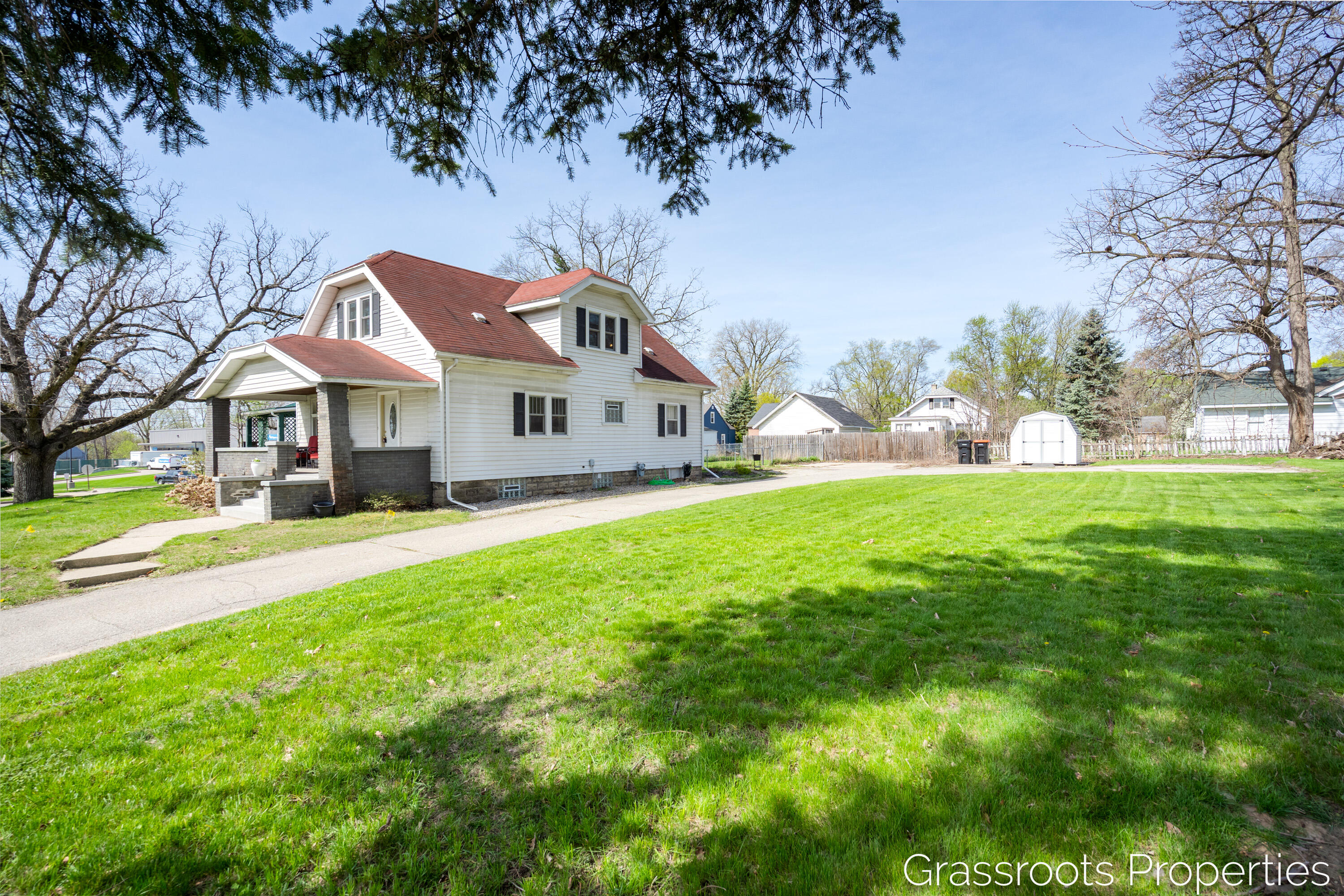 2405 Miller Avenue NW