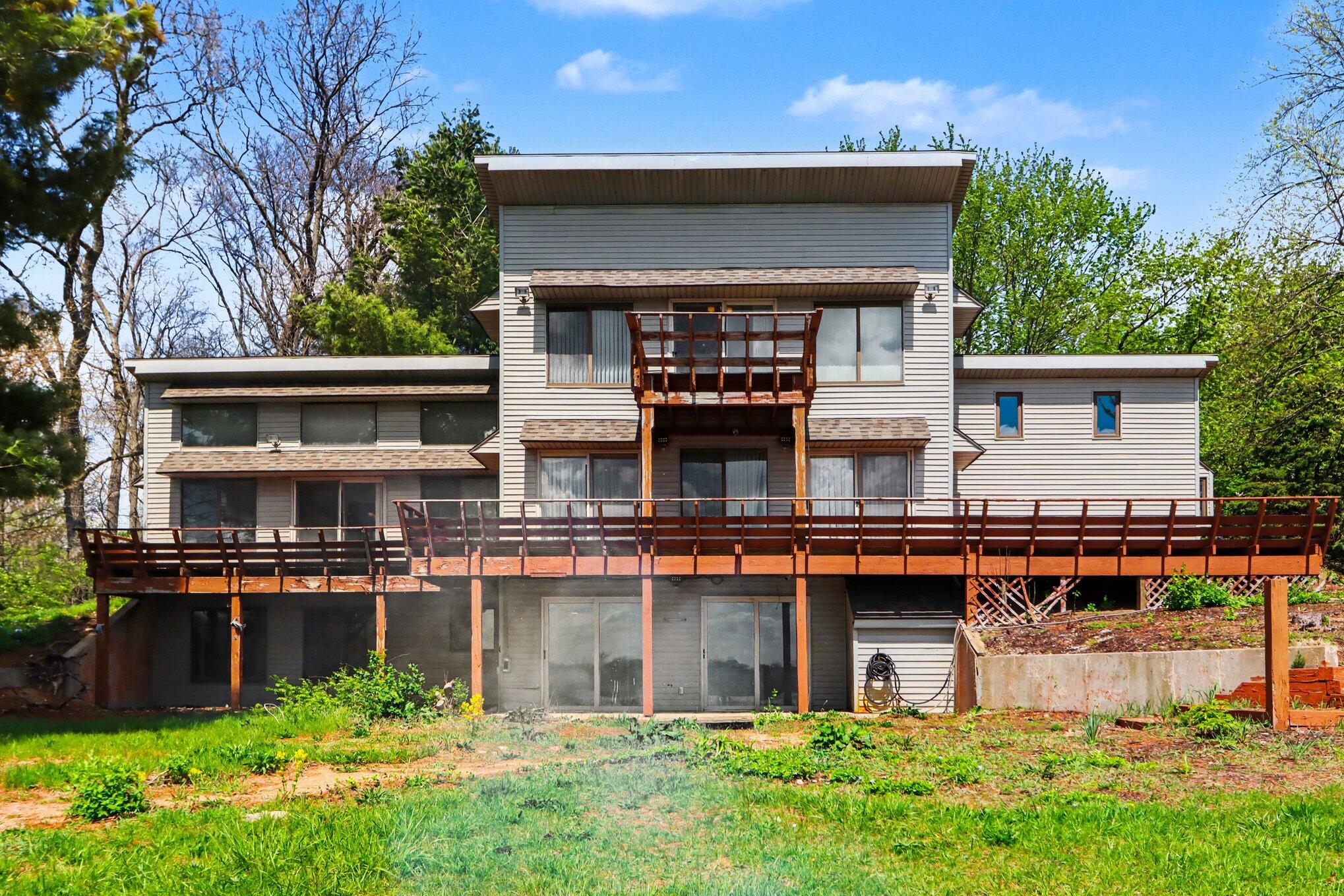 25951 Lantern Circle