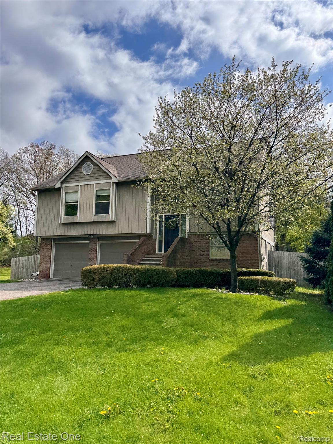 1345 S Milford Road