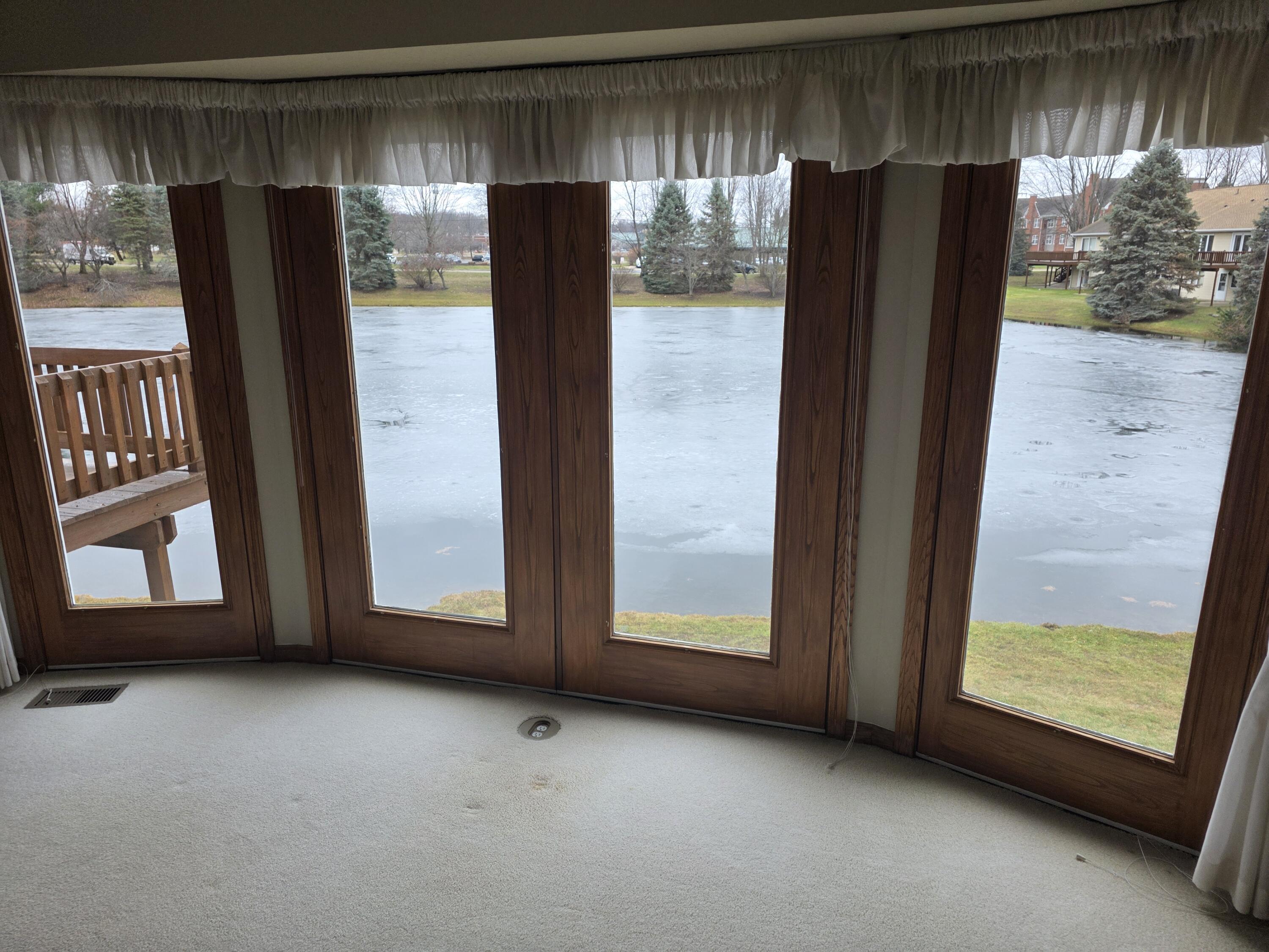 4306 Redbush Drive SW