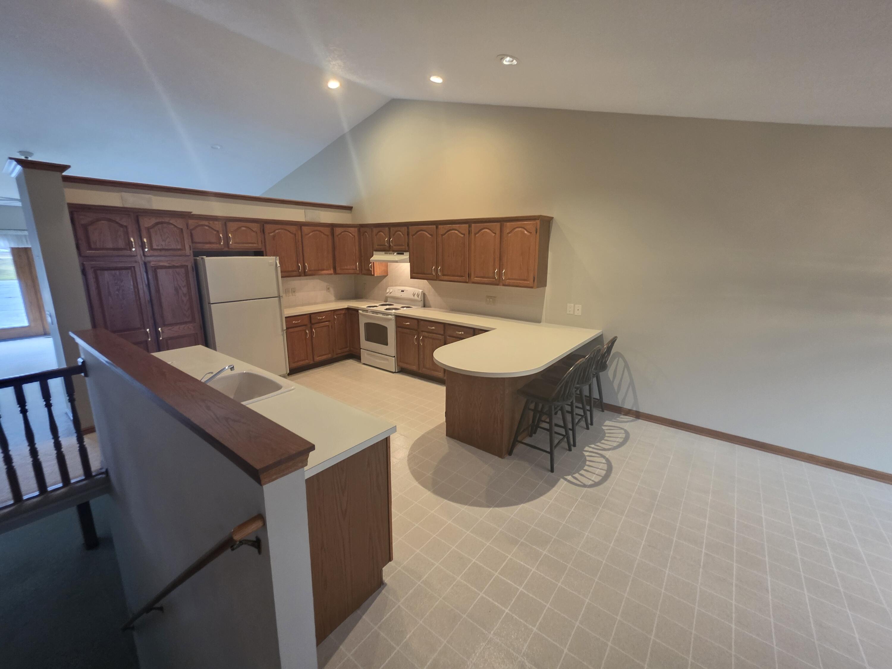 4306 Redbush Drive SW