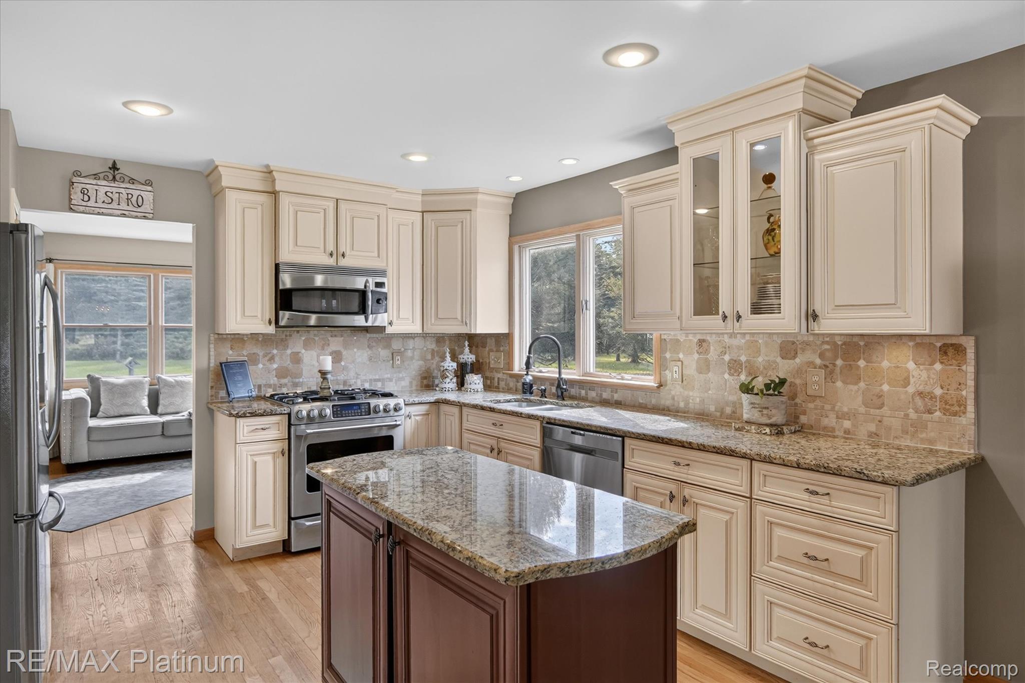 7996 Kearney Road