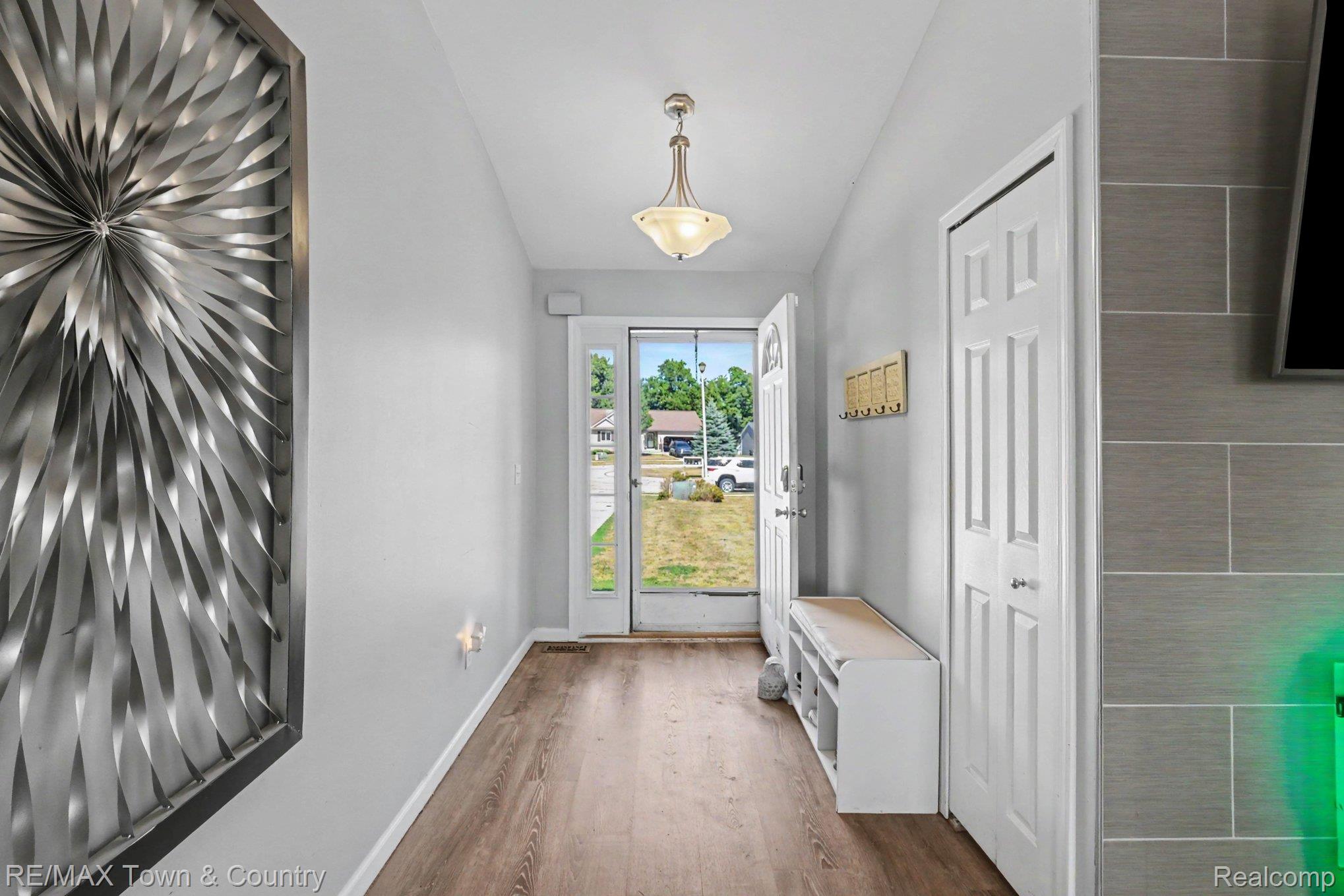 1184 Cimmaron Court