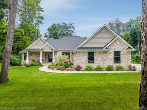 3320 Acorn Grove Court Groveland Township MI 48462