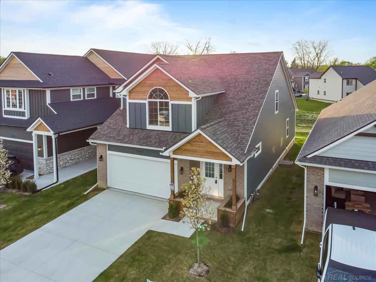 27621 Maryjane Lane E