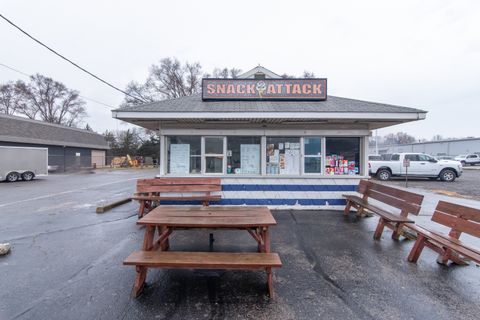 2535 E HIGHLAND Road Highland Charter Township MI 48356
