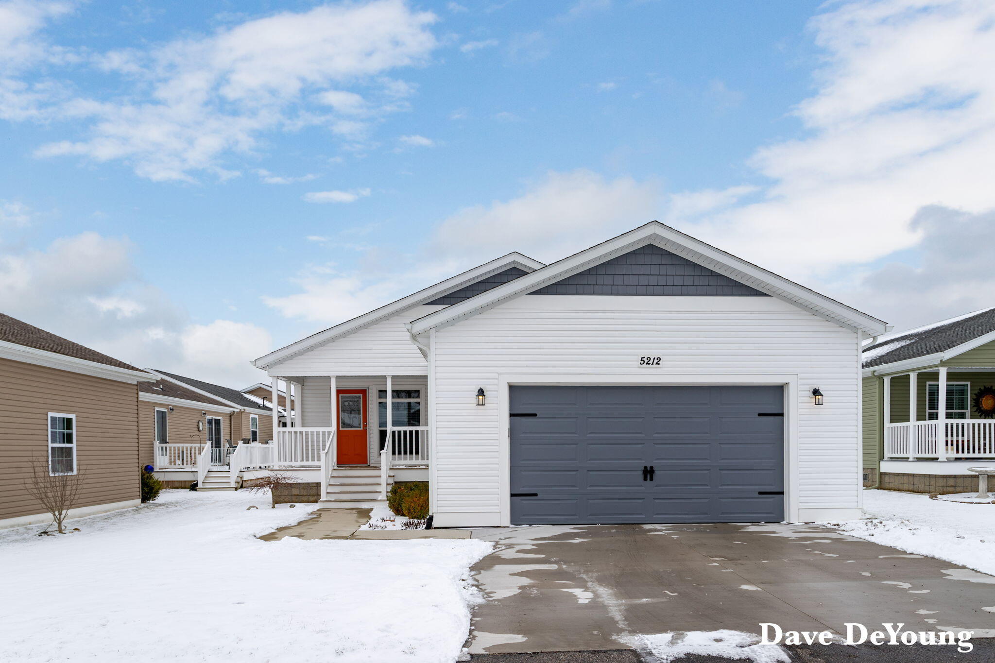 5212 E Scenic Turn Lane