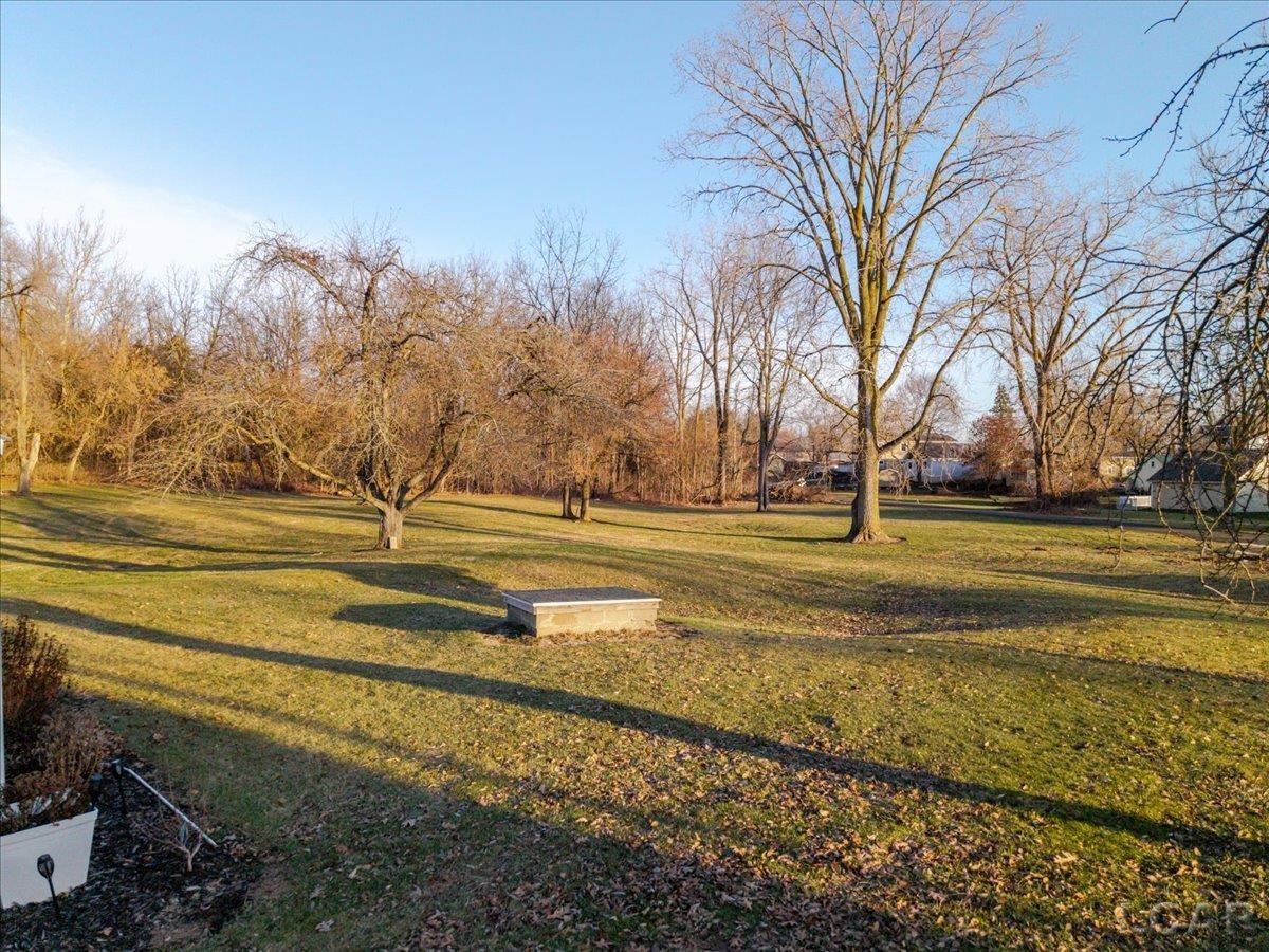 0 Round Lake Highway