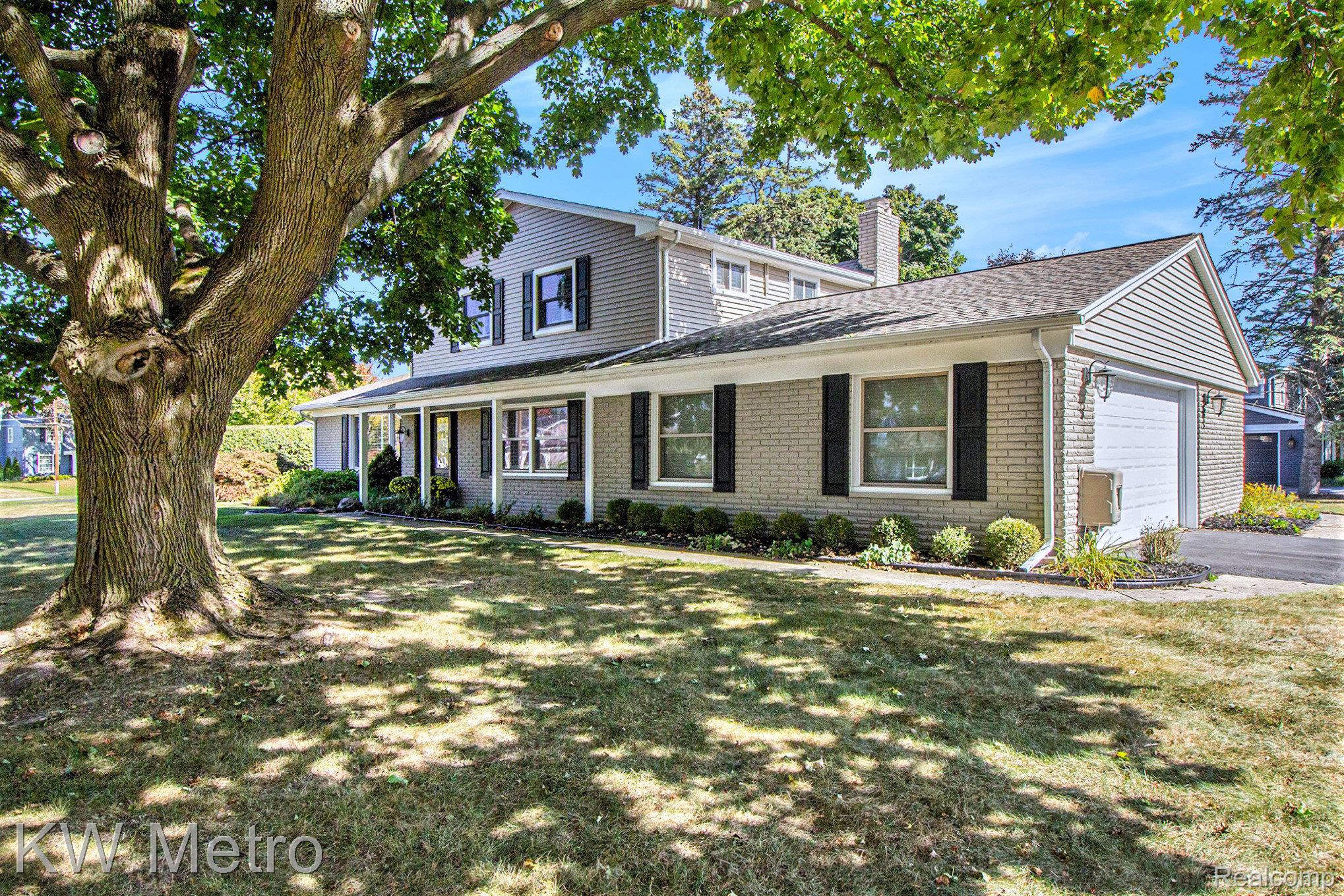 5897 Sutters Lane