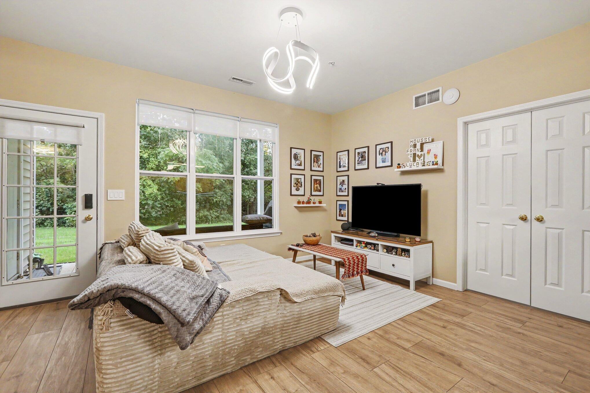 8181 Autumn Woods Trail