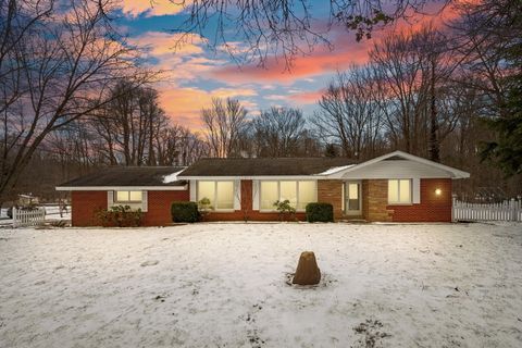 2095 Lakeshore Drive Ganges Township MI 49408