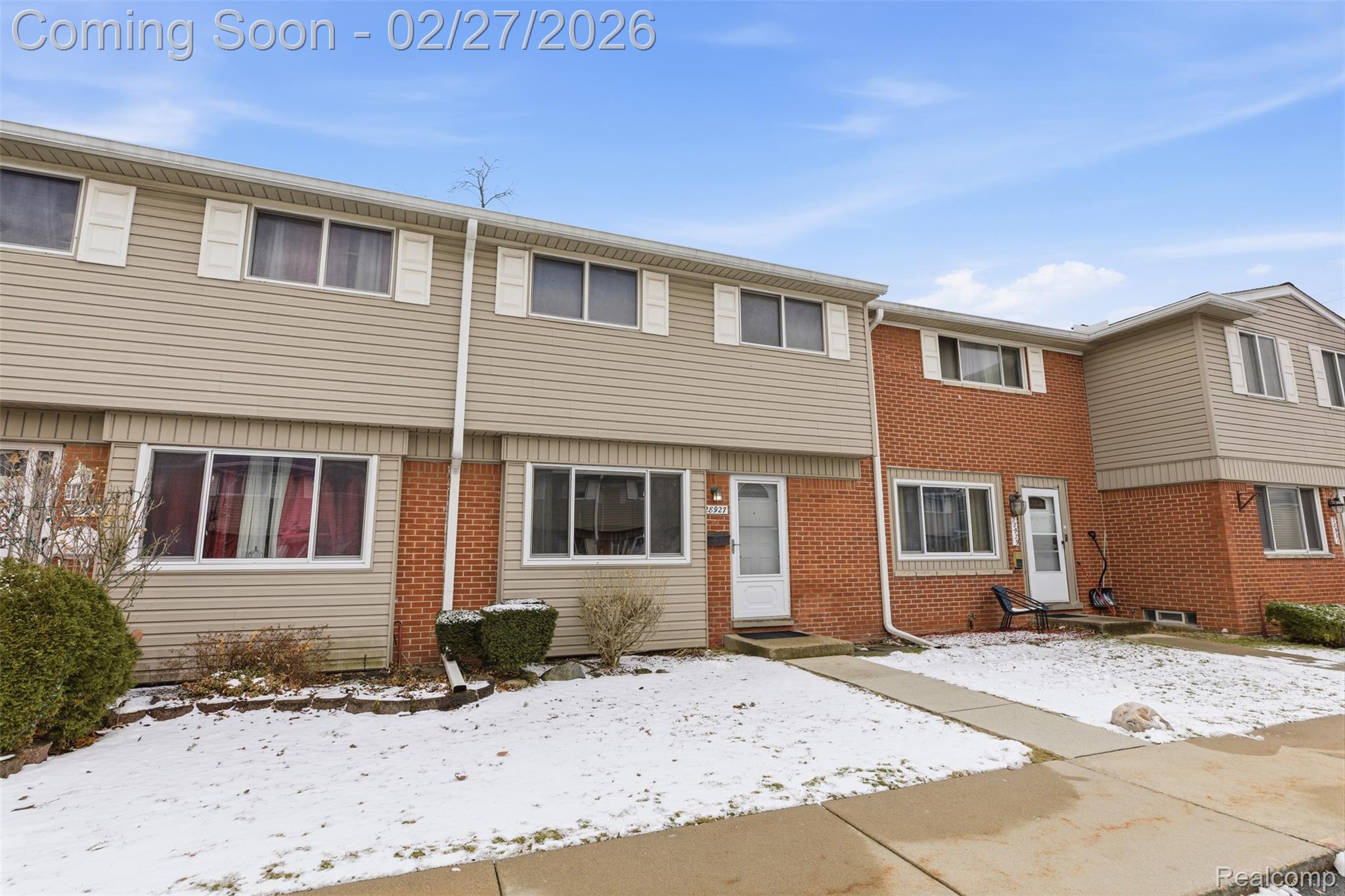 28927 Manchester Street