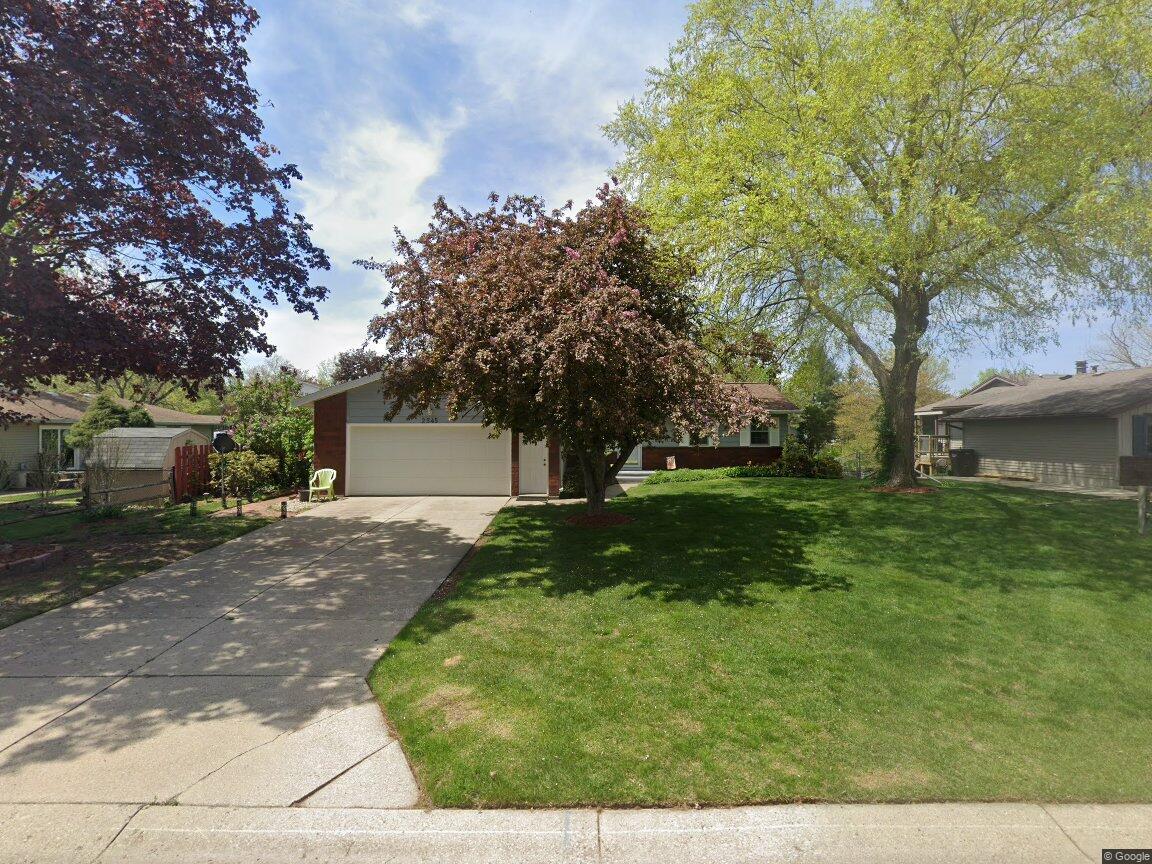 2545 Eastlake Court SW