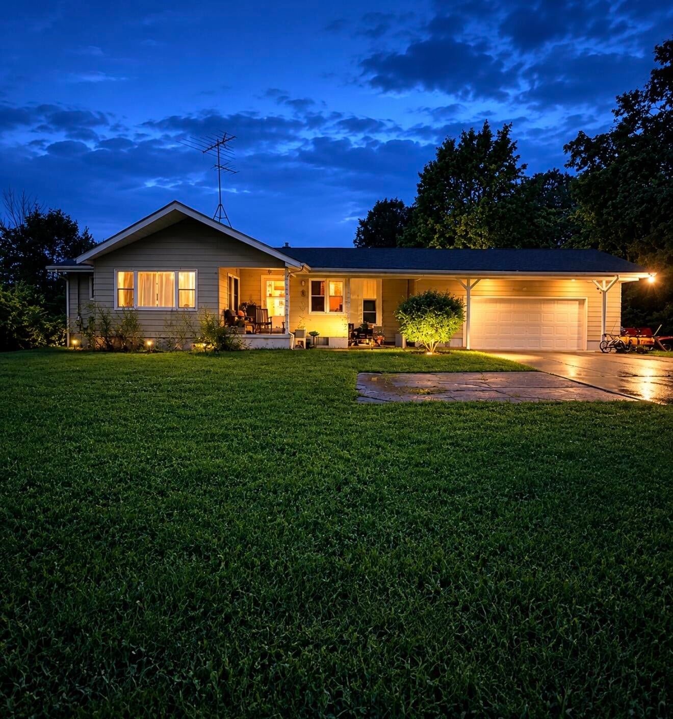 12215 Leonard Road
