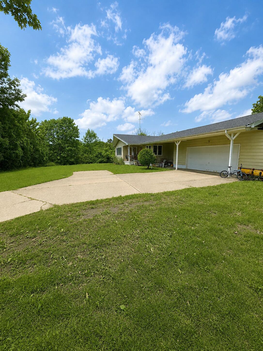 12215 Leonard Road