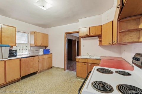 Tiny photo for 5797 Artesian Street, Detroit City, MI 48228 (MLS # 20261082012)