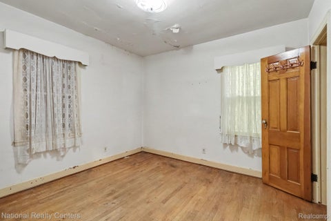Tiny photo for 5797 Artesian Street, Detroit City, MI 48228 (MLS # 20261082012)