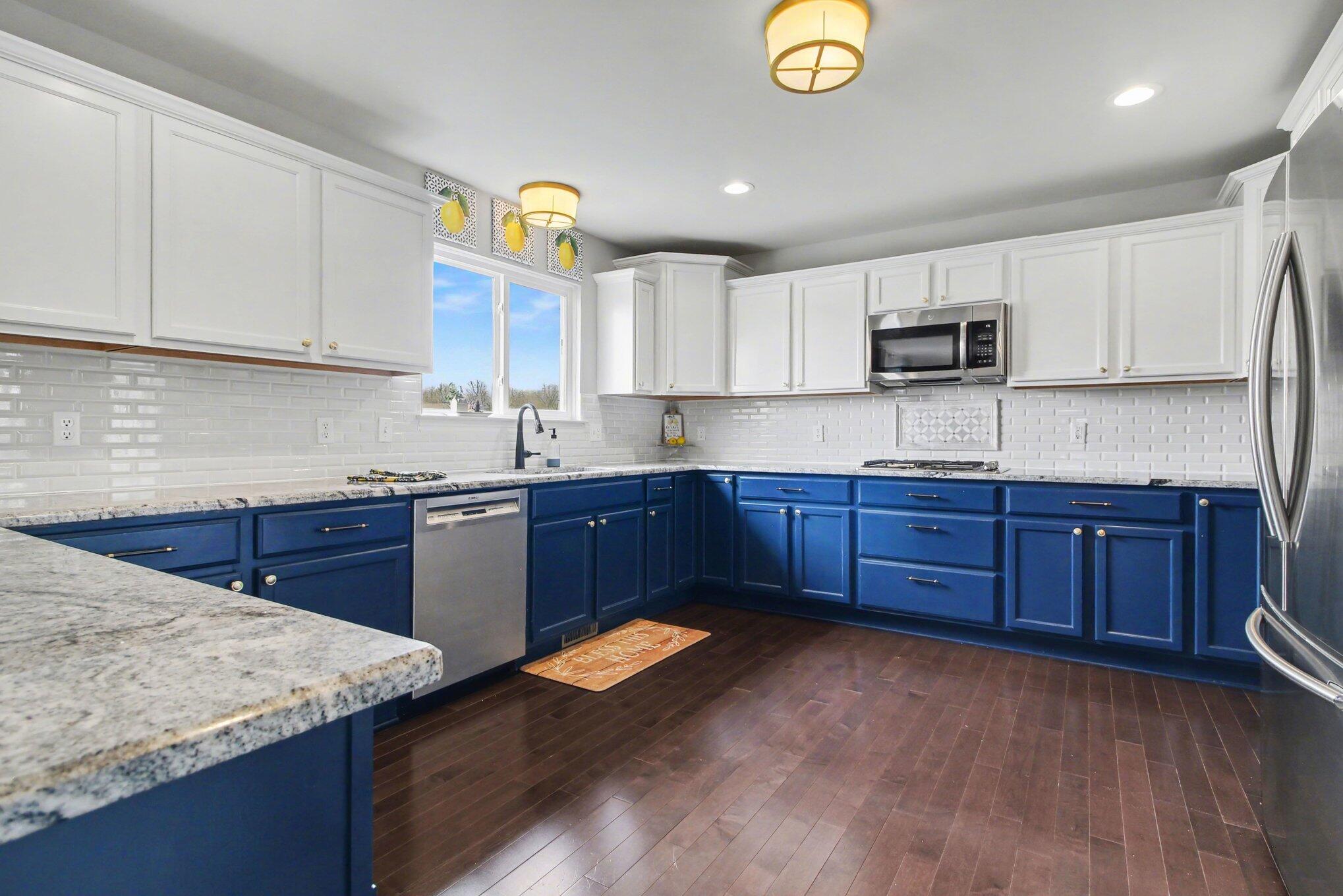 10329 Cobb Hollow Road