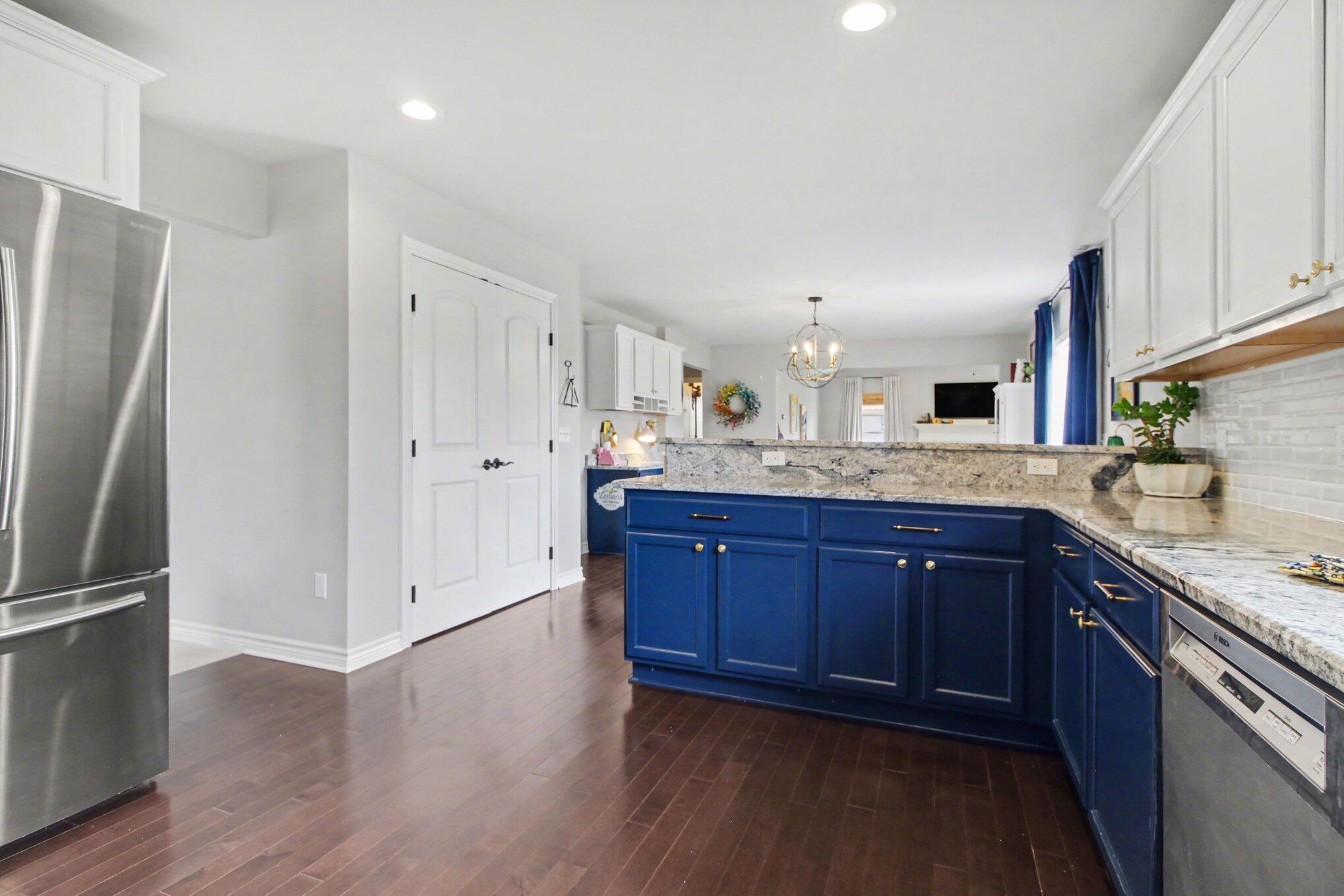 10329 Cobb Hollow Road