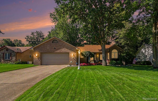 5112 MARK DAVID DR, SWARTZ CREEK, MI 48473 - Image 4d2147e3fc4b9bf312dcb729d31eb9e3/446089122