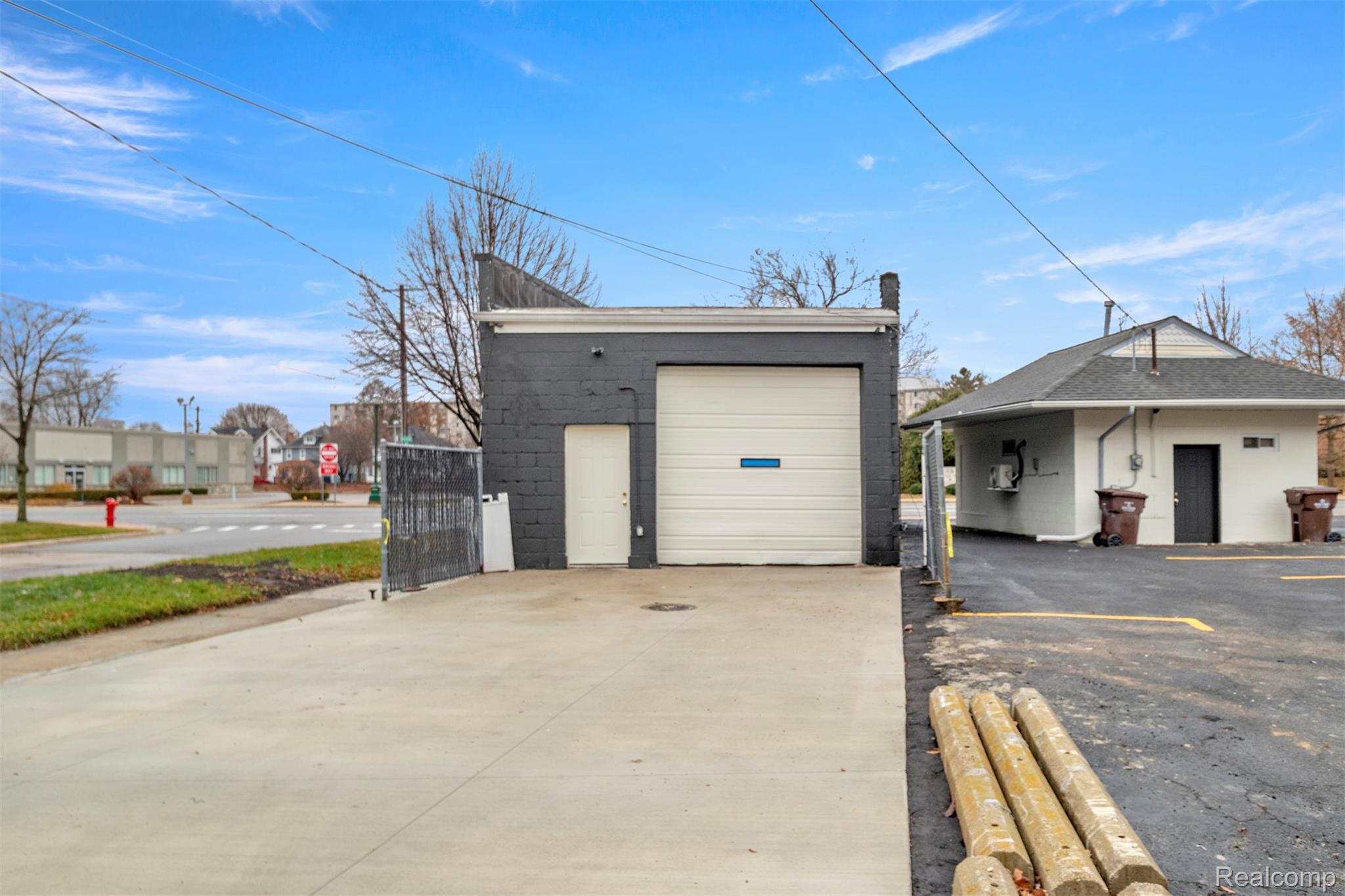 35812 W Michigan Avenue