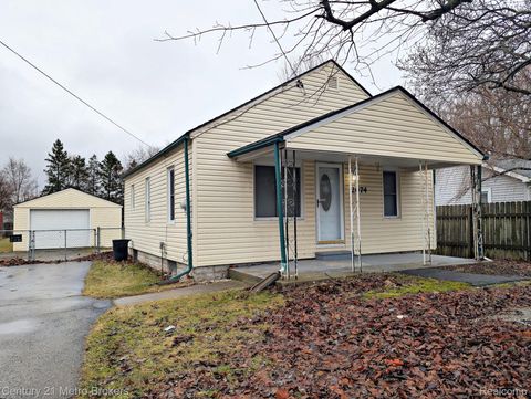 2074 N Center Road Burton City MI 48509