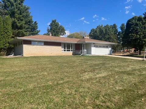 825 Mann Road Marshall City MI 49068