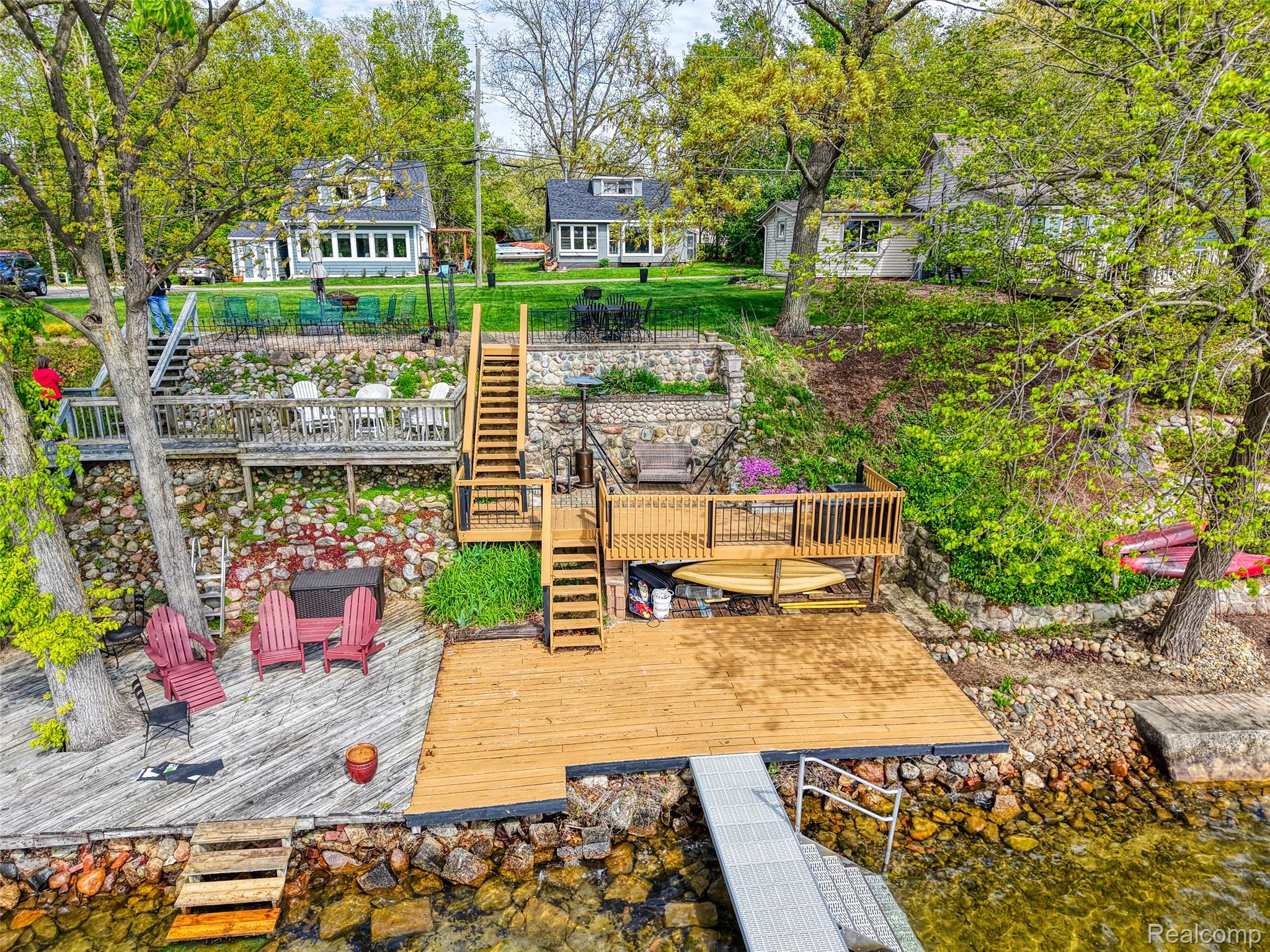 7490 Noahs Landing